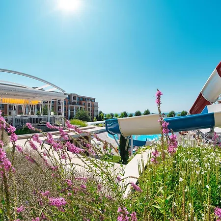 Premier Sands - Full Board Üdülőközpont Napospart