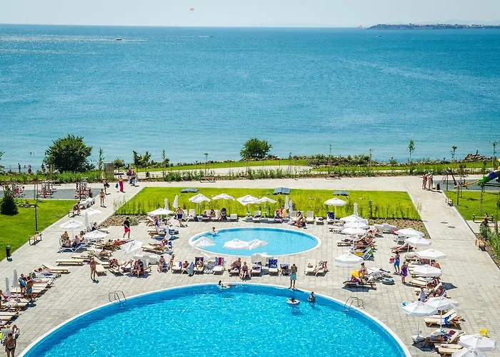 Premier Sands - Full Board 4*