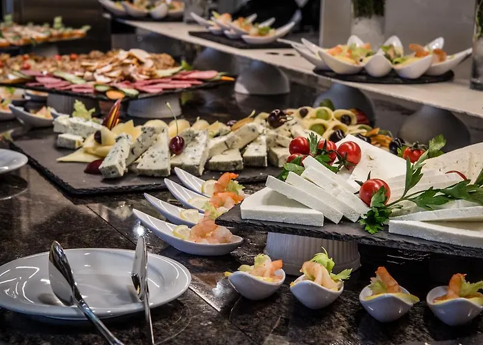 Premier Sands - Full Board Курортный комплекс 4*