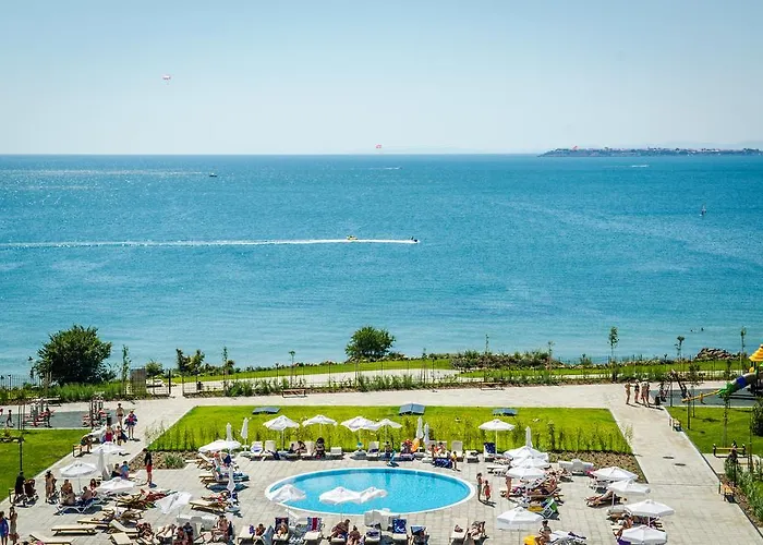 Premier Sands - Full Board Курортный комплекс 4*