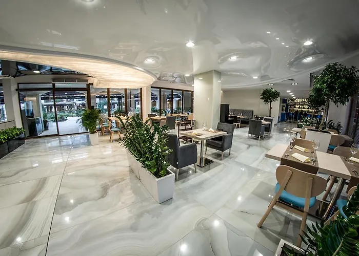 Premier Sands - Full Board Курортный комплекс