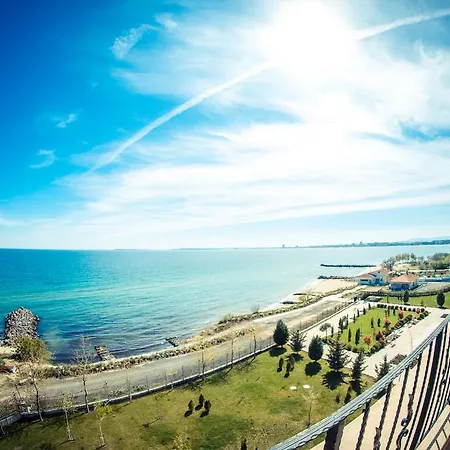 Premier Sands - Full Board