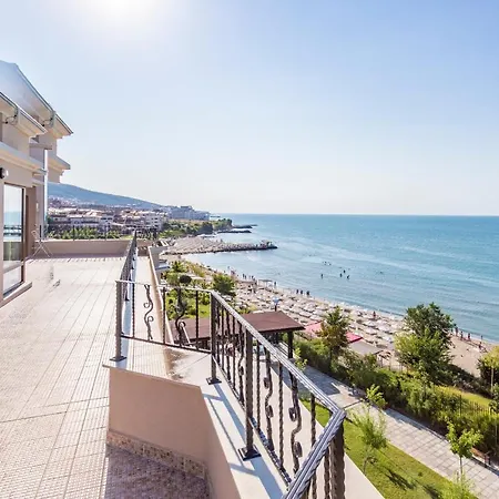 Premier Sands - Full Board 4*